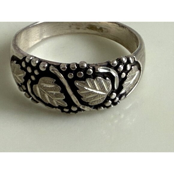 Vintage 90's WM Wheeler Mfg Black Hills Mens Oak Leaf Band Ring Sz 14.5 - Picture 3 of 8